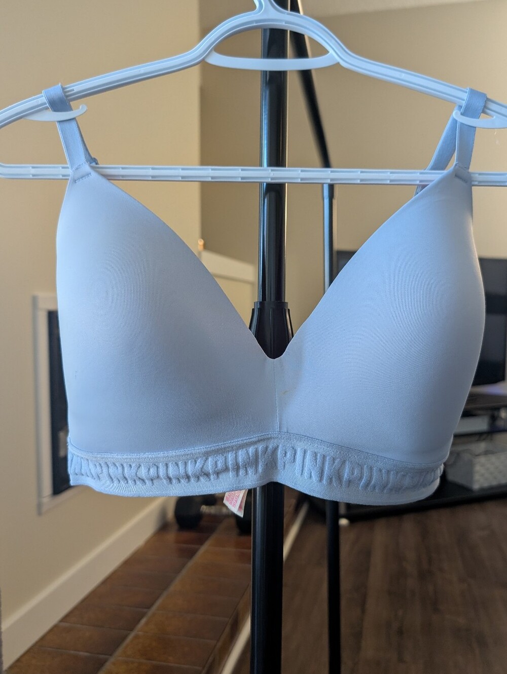VS Pink- Wear Everywhere Wireless Bra